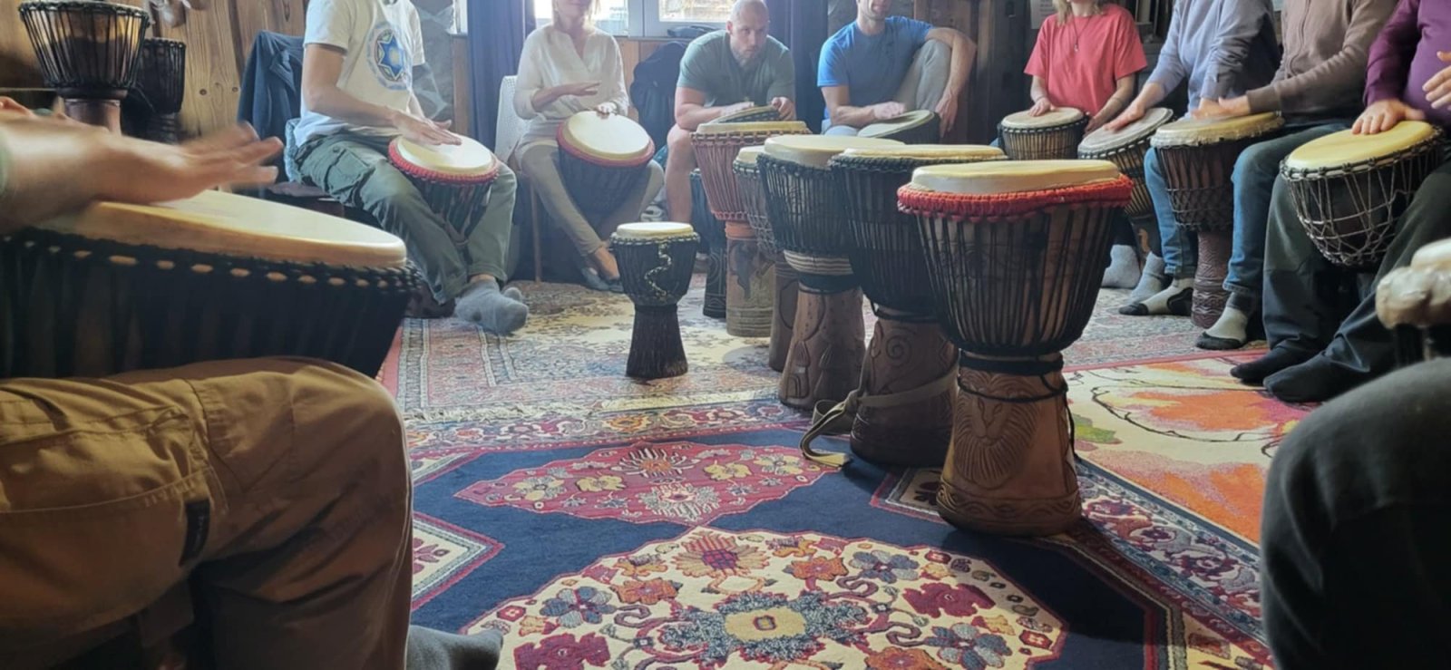 🎶 Redna Brezplačna bobnarska delavnica in krog skupnega izraza 🥁